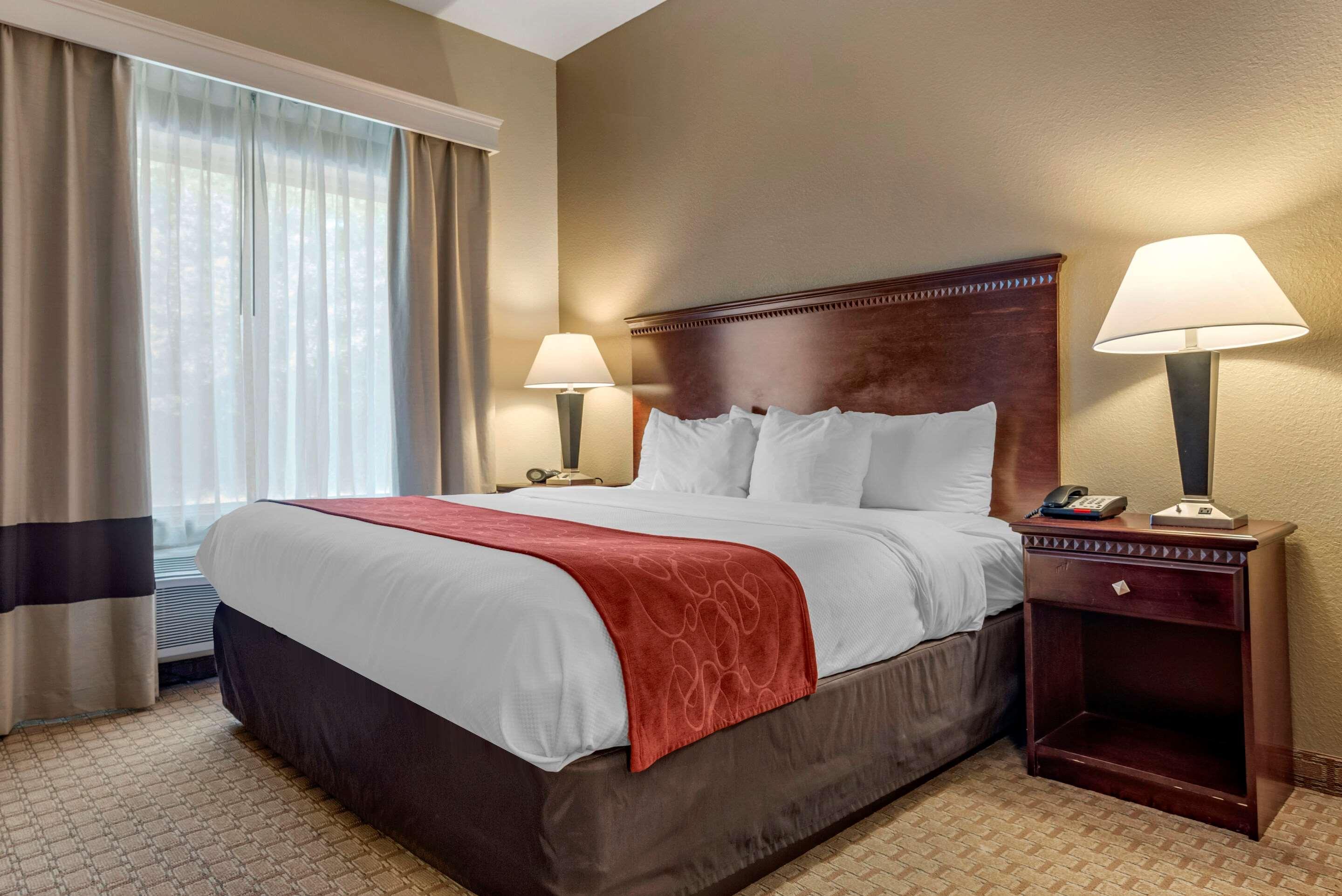 Comfort Suites Biloxi/Ocean Springs Экстерьер фото